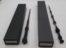 Warner Bros Harry Potter & Dumbledore Studio Tour Wands Pair 2021