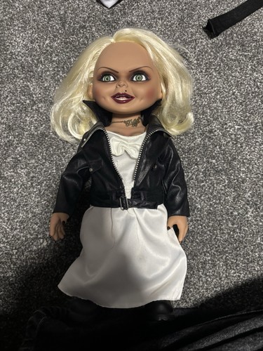 Mezco the bride chucky - bride, of