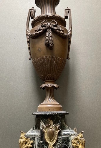 Gilt spelter and marble - gilt,