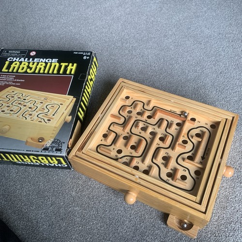 Wooden labyrinth challenge - labyrinth,