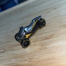 USED Rare Hot Wheels Tri & Stop Me Silver Gold 1:64 Diecast 3 Wheel Motorbike#26