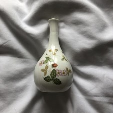 Wedgwood white bone - bone, china