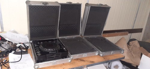 Flightcase for cdjs mixers - for,