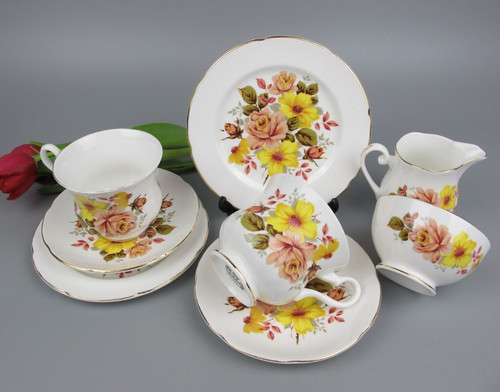Royal grafton tea set - set:, cups