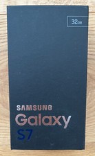 Samsung Galaxy S7 box with