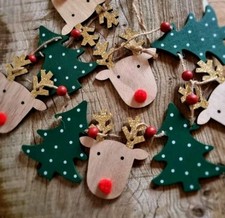 Gisela Graham Scandi Wooden