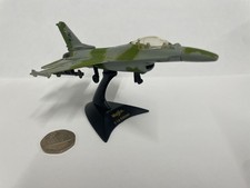 Maisto f16 falcon jet fighter - f16,