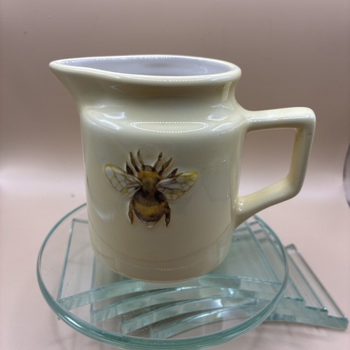 Bee creamer jug pale yellow - creamer,
