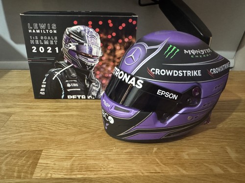 Lewis hamilton mercedes - hamilton,