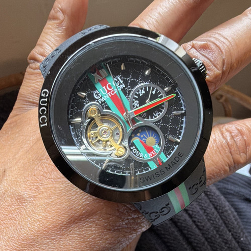 Gucci pantcaon automatic swiss - gucci,