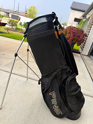 Ping hoofer black - hoofer, stand