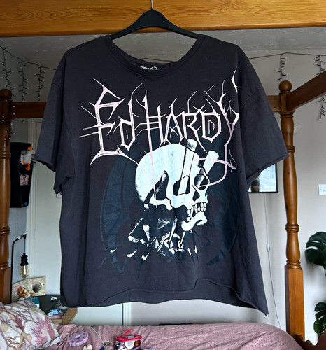 Hardy grey skull logo - ed,