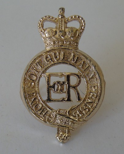 Household cavalry cap badge - household,