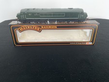Mainline OO Gauge Class 45 BR Green Diesel Loco Sherwood Forester Ref 37 041