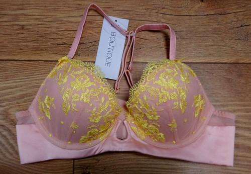 Boutique apricot peach - m&s,