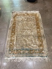 Handmade Silk Rug 135cm x 88cm, Turkish?  Pakistan? Used