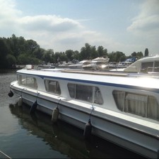 Wilds Caribbean 42 Wide beam Canal Boat £37k - With Kingston Upon Thames Mooring
