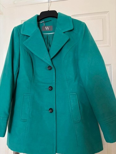 Bnwt bhs marine emerald green - bnwt,