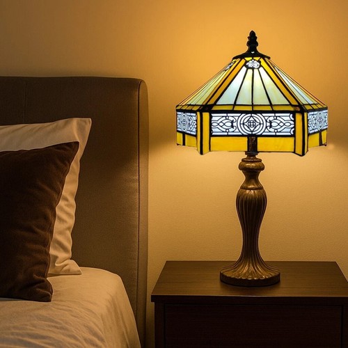 Tiffany style table lamp - table,