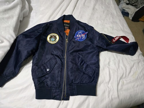Boys age nasa - nasa, bomber