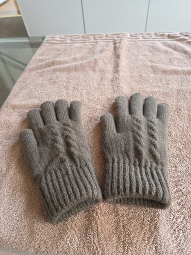 Mens soft woolen gloves size - soft,
