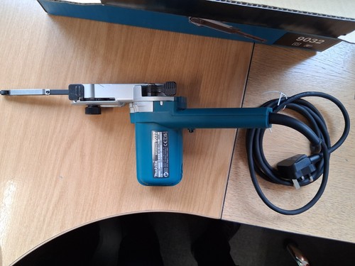 Makita 9032 240v 9mm - 9032,