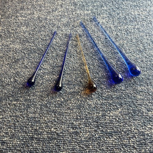 Hand blown tear - 5,