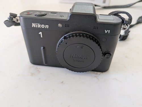 Nikon 1mp digital - v1,