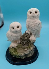Snowy Owls Sculpture