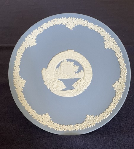 Wedgwood jasperware blue - wedgwood,