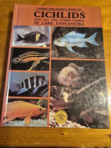 Book cichlids lake - cichlids,