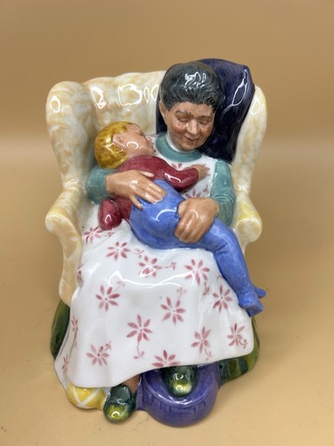 Royal doulton figurine - figurine, hn2380