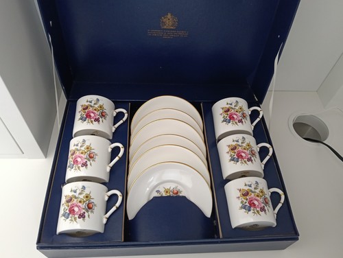 Royal worcester vintage boxed - worcester,