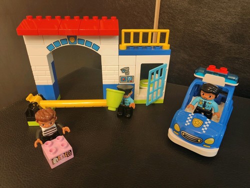 Duplo police station - duplo,