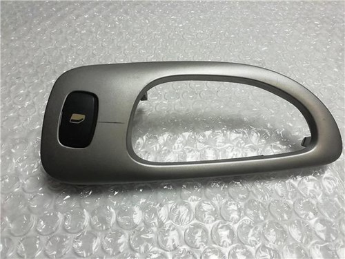 96360166 rear door panel - rear,