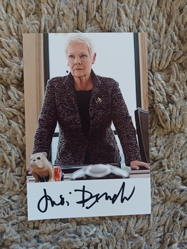 Judi dench hand - hand, signed.
