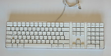 Apple  A1048 Wired Keyboard
