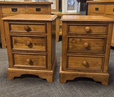 PAIR OF WILLIS & GAMBIER SOLID