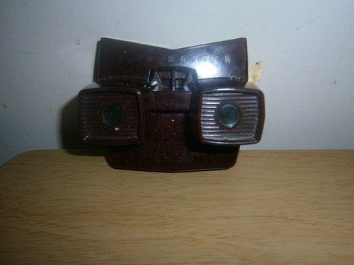 Vintage red bakelite view - vintage,