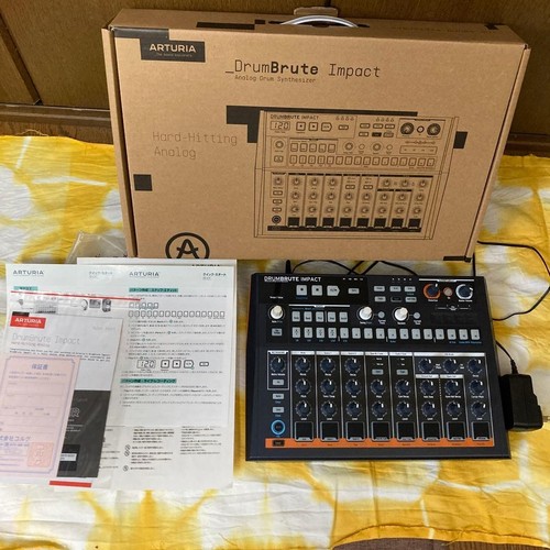 Arturia drumbrute impact - arturia,