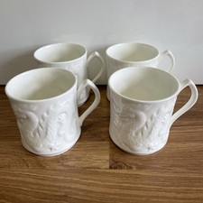 Dragon Design White Porcelain Set Of 4 Small Tea/Coffee Mugs