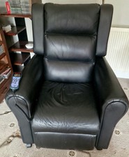 Adjustamatic Riser Recliner Sterling Therapy Chair