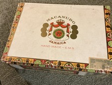 Vintage Macanudo Jamaica Wood Cigar Box. 25 Tubulars No 1. Empty Rare