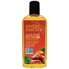 Pure Jojoba Oil Moisturizes