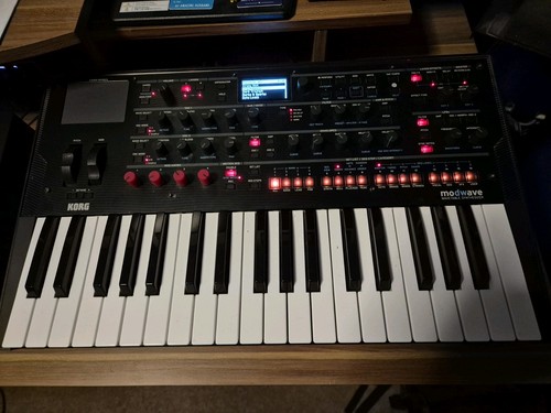 Korg modwave mk1 wavetable - modwave,