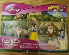 Disney Snow White & Seven Dwarfs Micro World Brand New