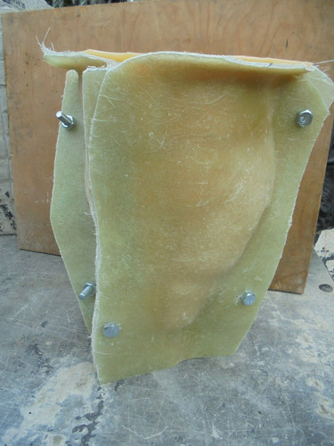 Latex and fibreglass - latex,