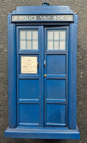 10th doctor who tardis - doctor,