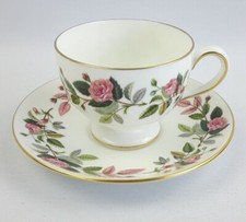 Wedgwood Hathaway Rose Dinner