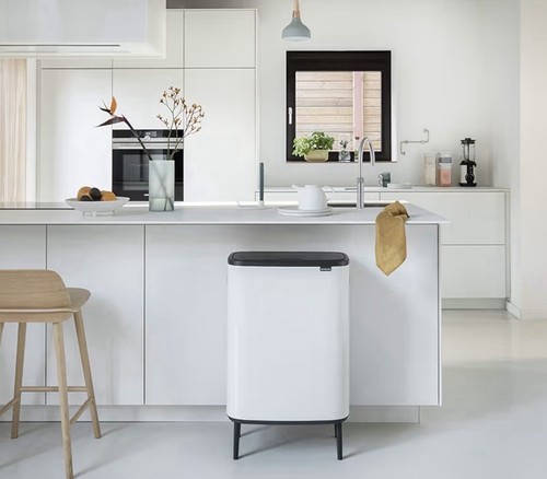 Brabantia touch bin - bo,